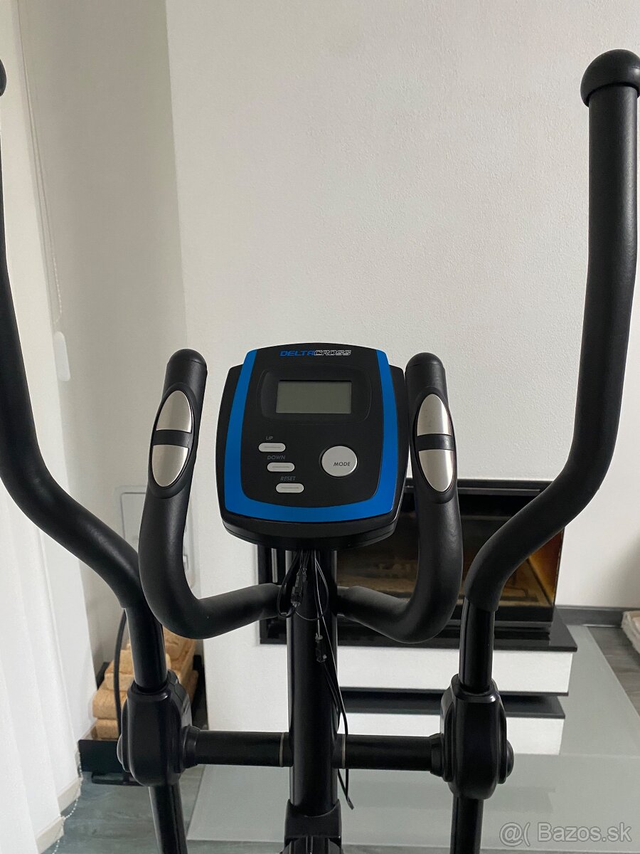 Elipticky trenažér - 2