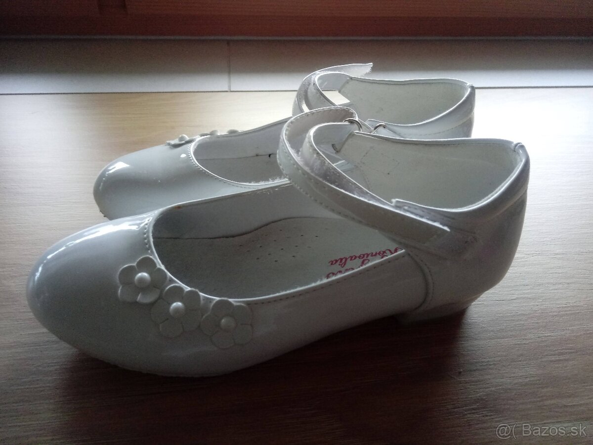 Topánky na 1. sväté prijímanie - 2