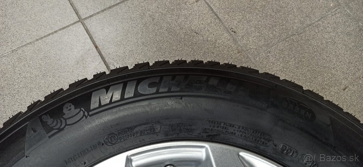 235/65 R17 Mercedes 7,5Jx17 ET36 5x112 - 2