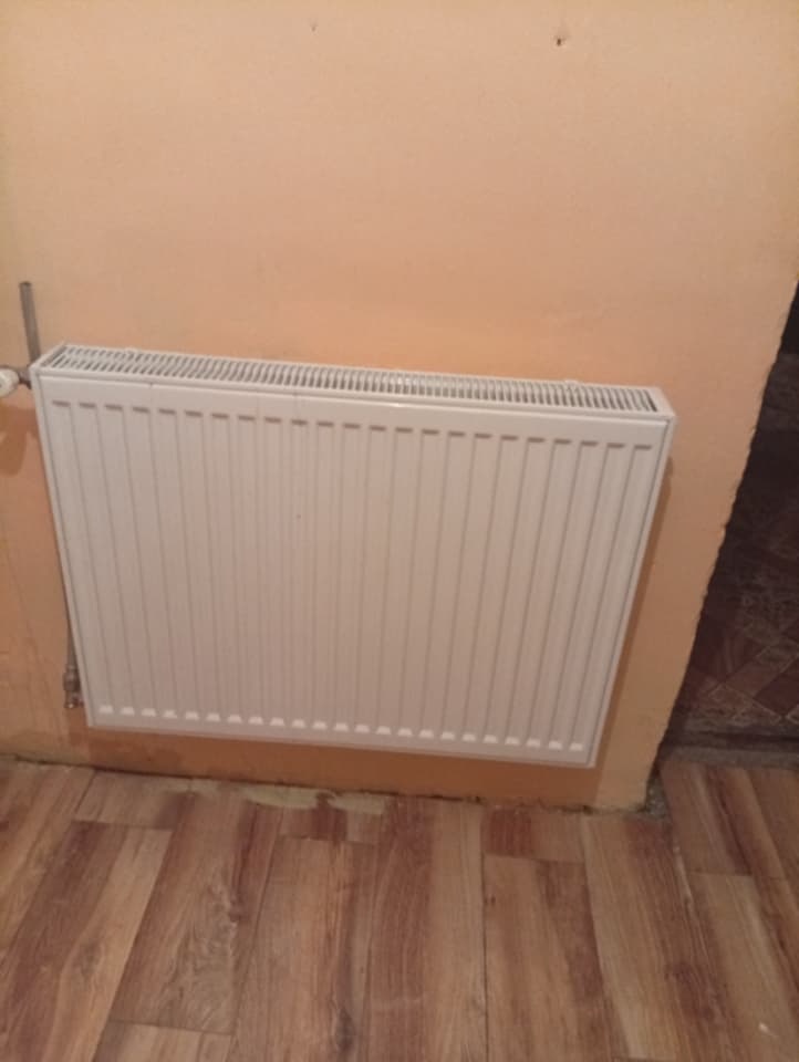 Ponúkam na predaj radiátory a rebrík - 2