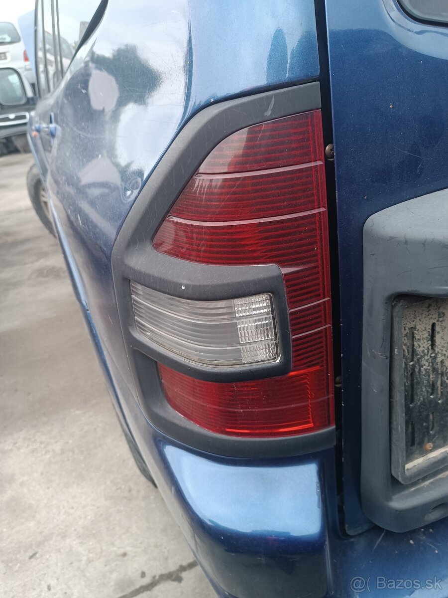 Mitsubishi Pajero - 2