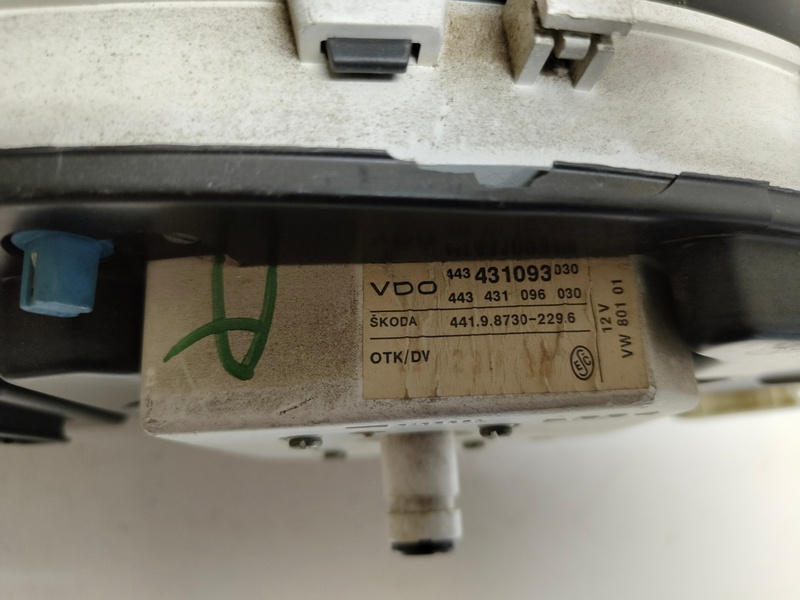 Tachometer felicia 443431096030 30€ - 2