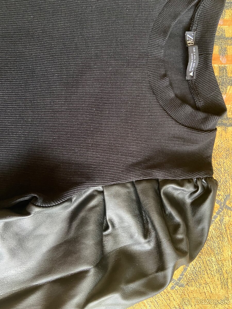 Dámsky top Zara. - 2