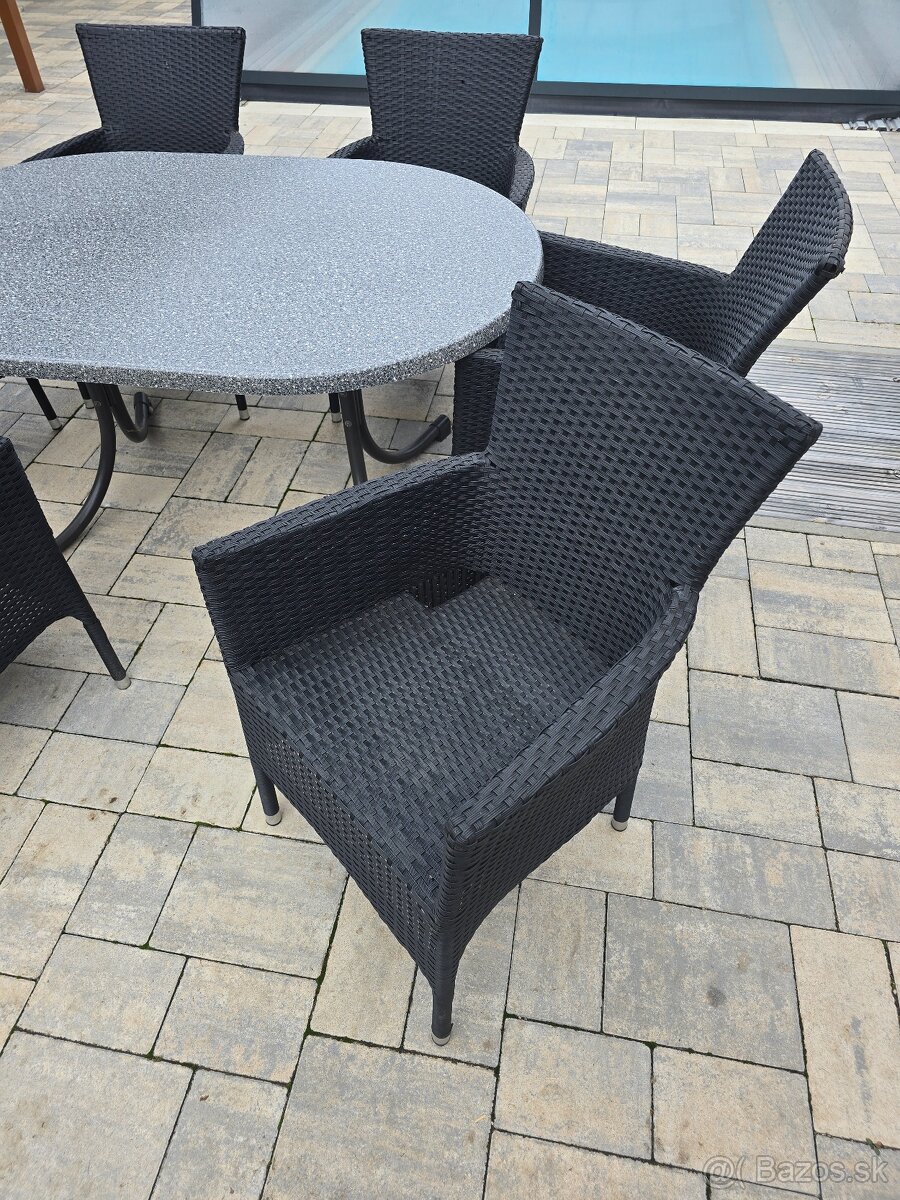 Ratanové sedenie - 2