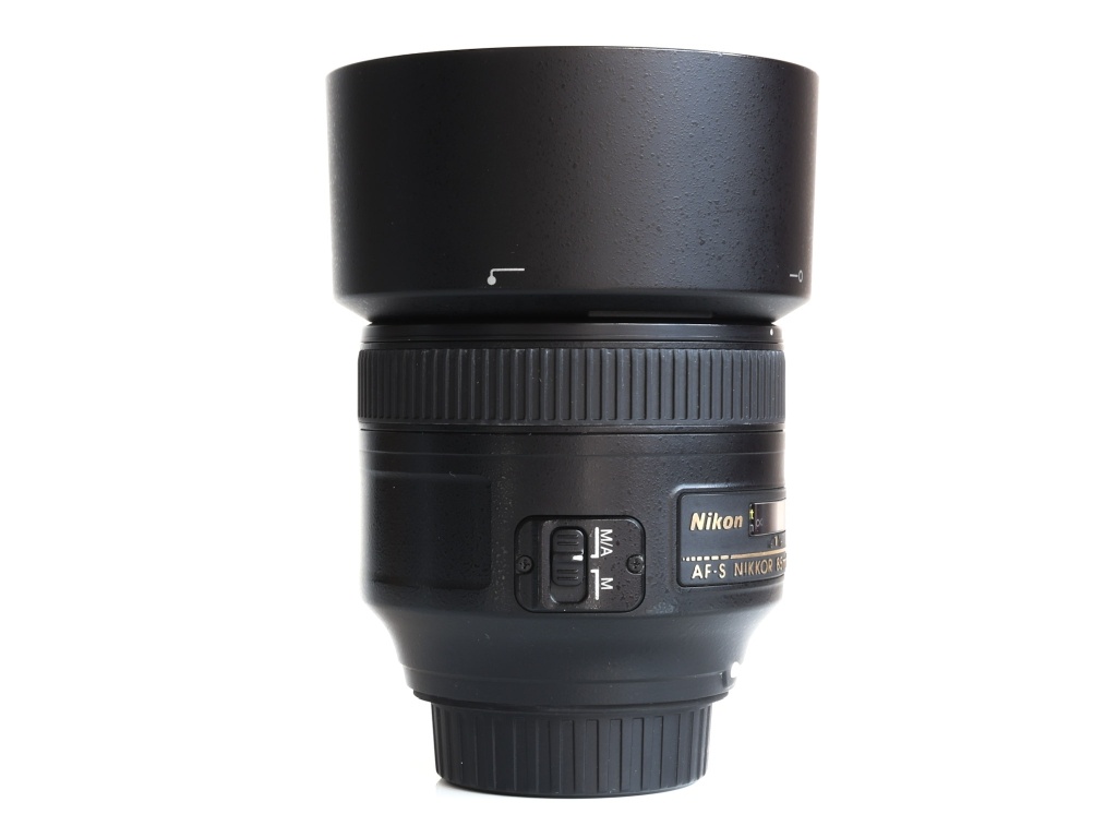 Nikon AF-S Nikkor 85 mm f/1.8G - 2