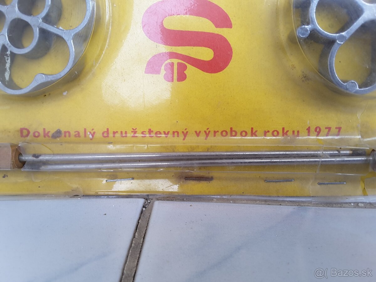 Stare formy na wafle - 2