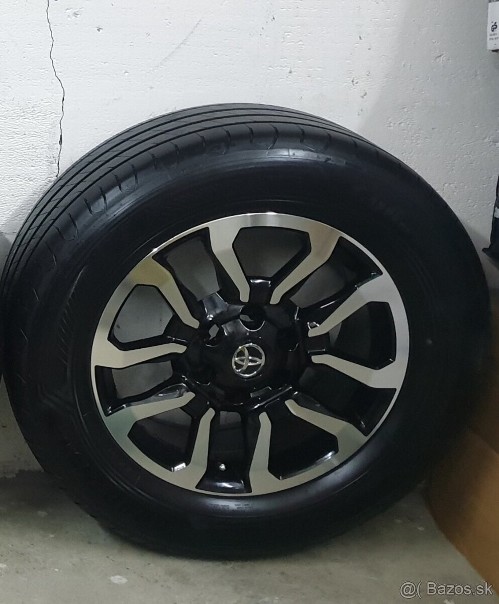 Sada kolies Hilux Landcruiser 265 60 r18