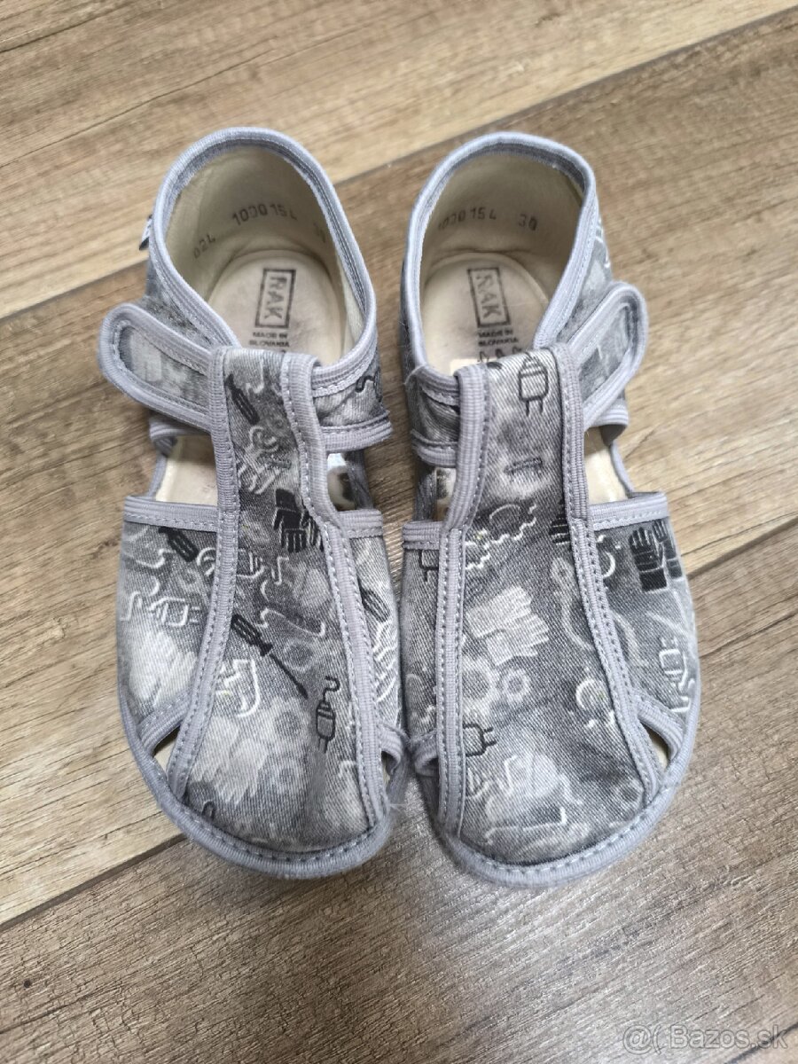 Chlapčenské papuče Rak - 2