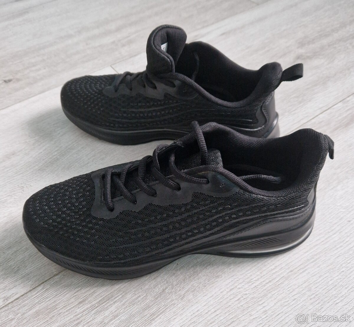 Čierne pánske/chlapčenské tenisky vel.42 - 2