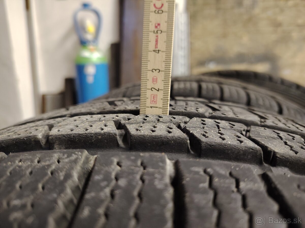 Zimné pneumatiky 215/70/r15 C - 2