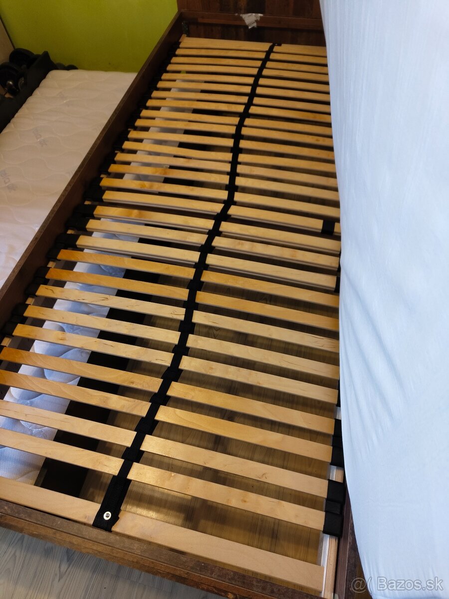 Rozkladacia postel s matracmi - 2