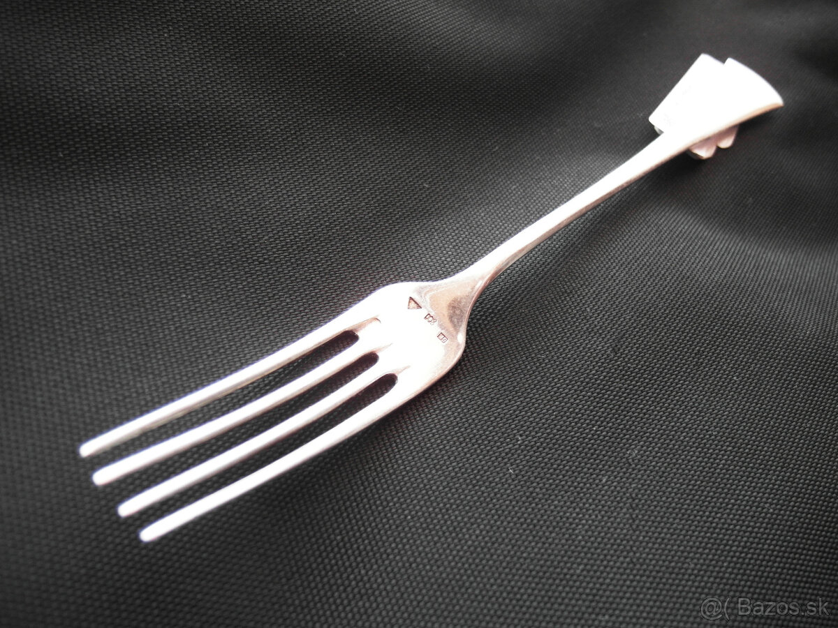 Stará vidlička striebro - 2