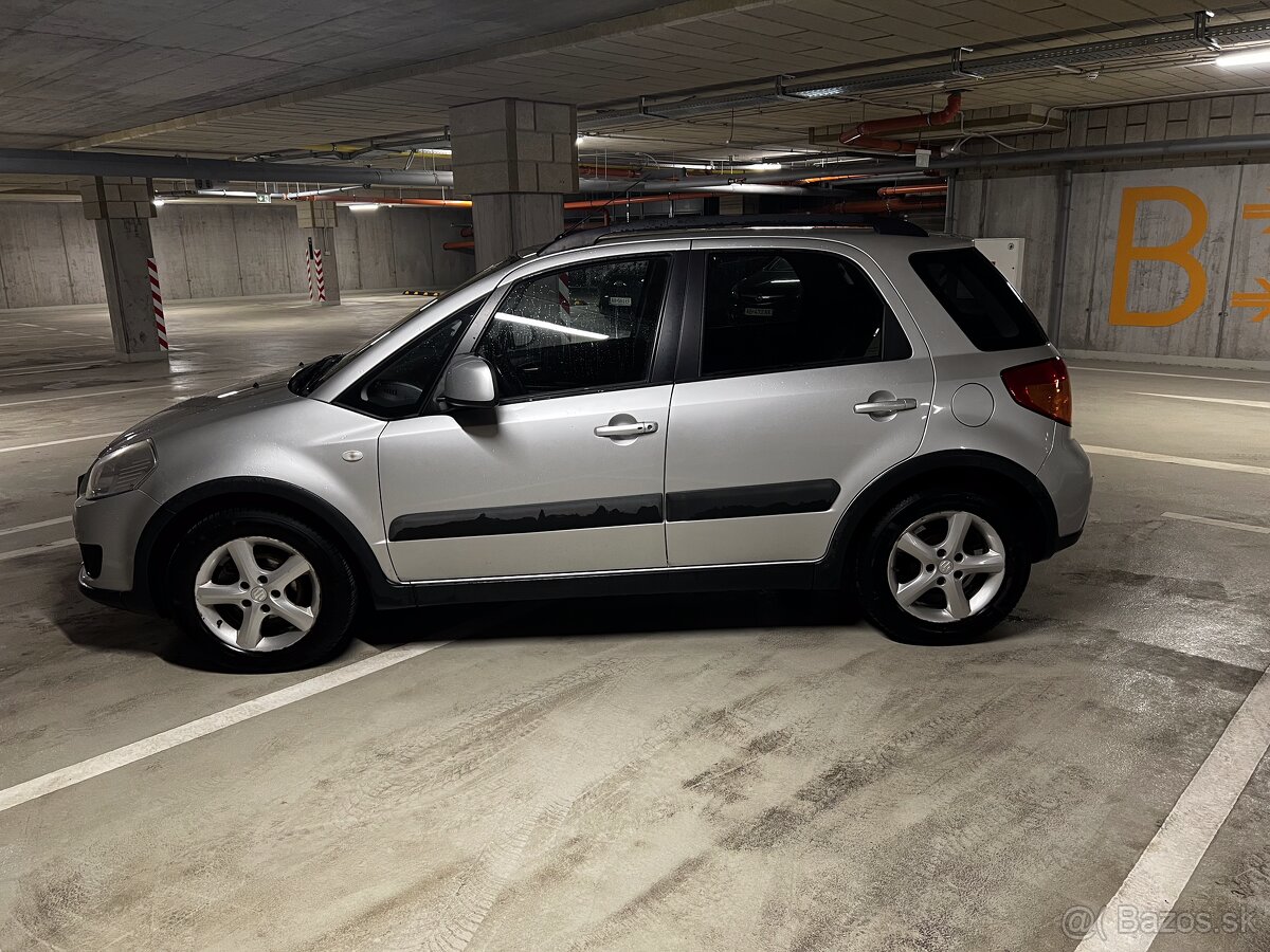 Predám Suzuki SX4 1.6 benzín - 2