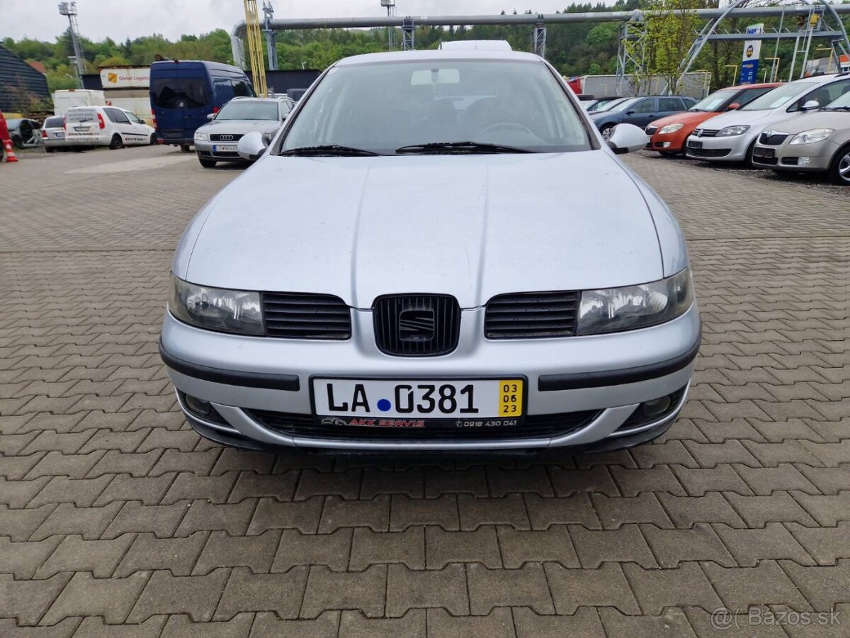 Predám Seat Leon 1.9 TDI 66 KW r.v.2006...Tažné,8xgumy - 2
