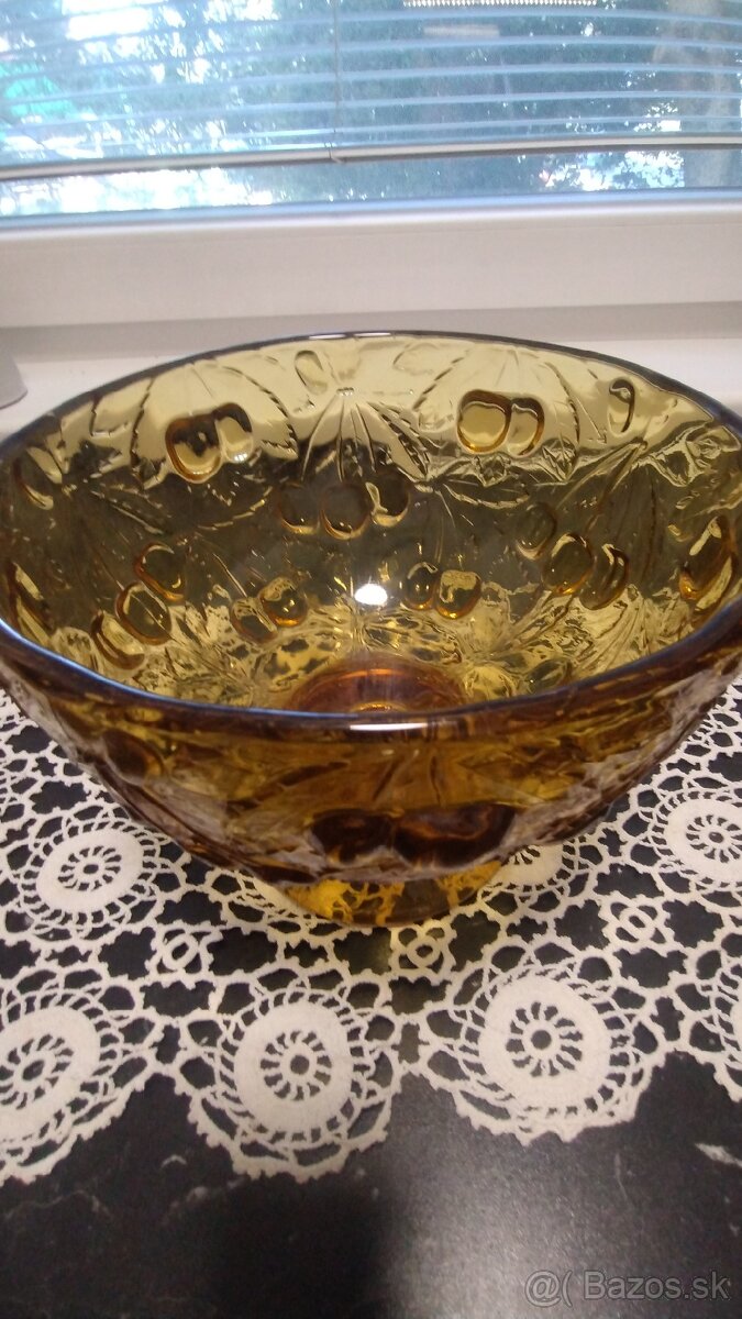 Misa z jantároveho skla-čerešne,Jozef Inwald obd. 1940-1960 - 2