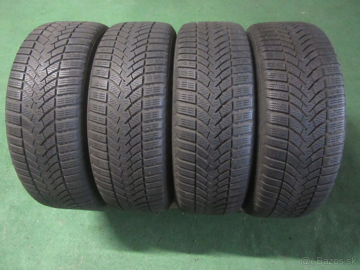 R16 Zimná sada OPEL ASTRA rozteč 5x105 205/55R16 semperit - 2