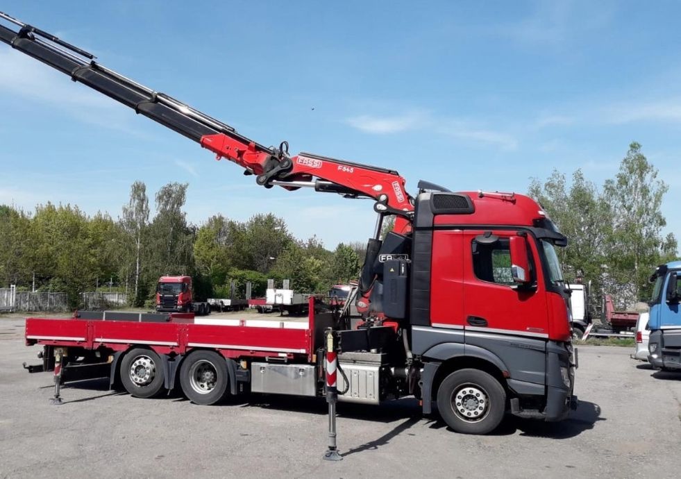 Hydraulická ruka Fassi F545RA na Mercedes Actros – prenájom - 2