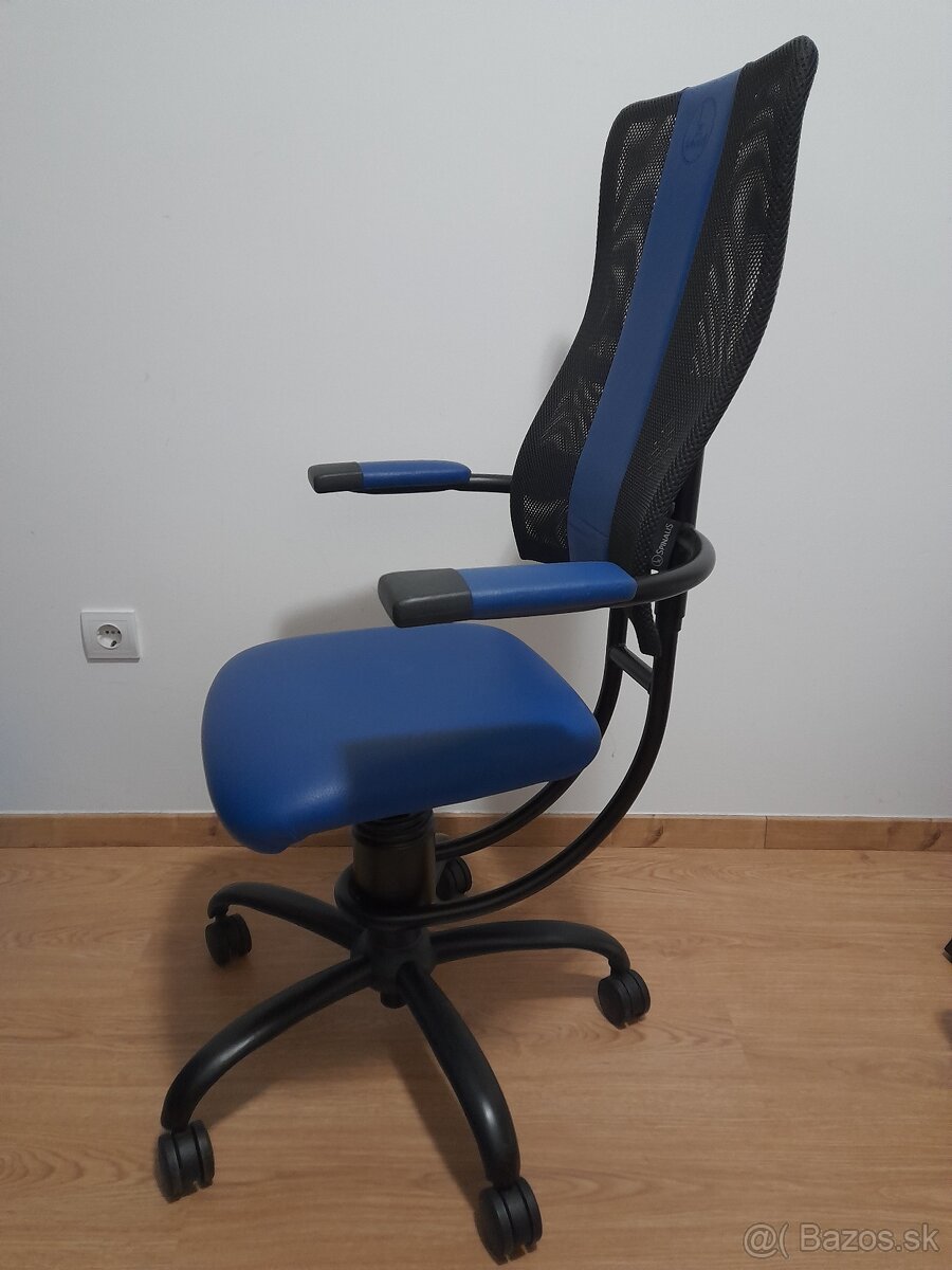 ergonomická kancelárska stolička SpinaliS Hacker - 2