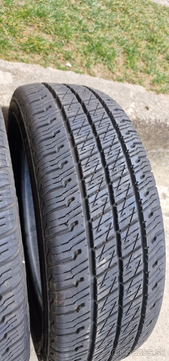195/60 R16C Uniroyal - 2