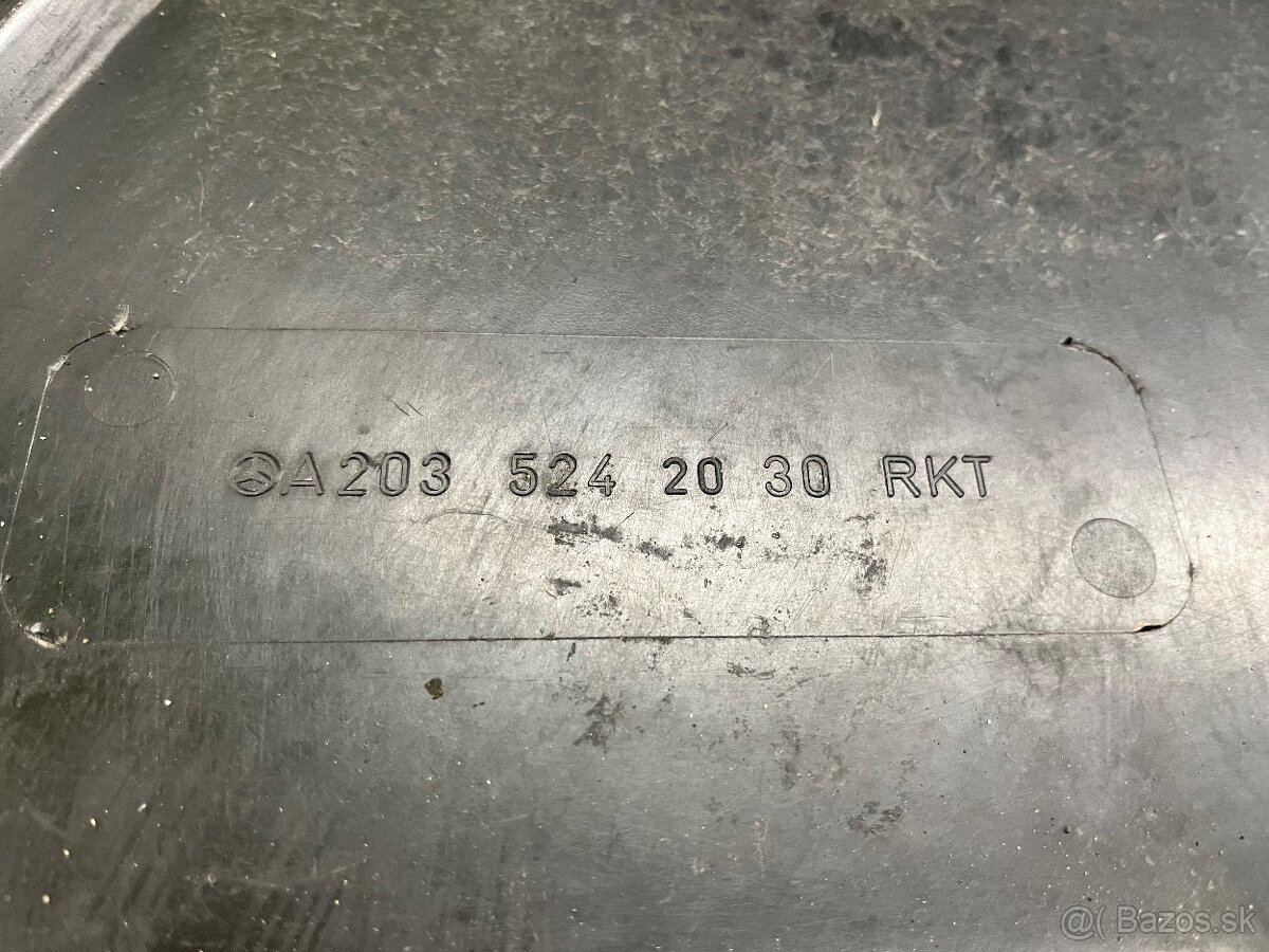 Spodny kryt motora Mercedes C W203 - 2
