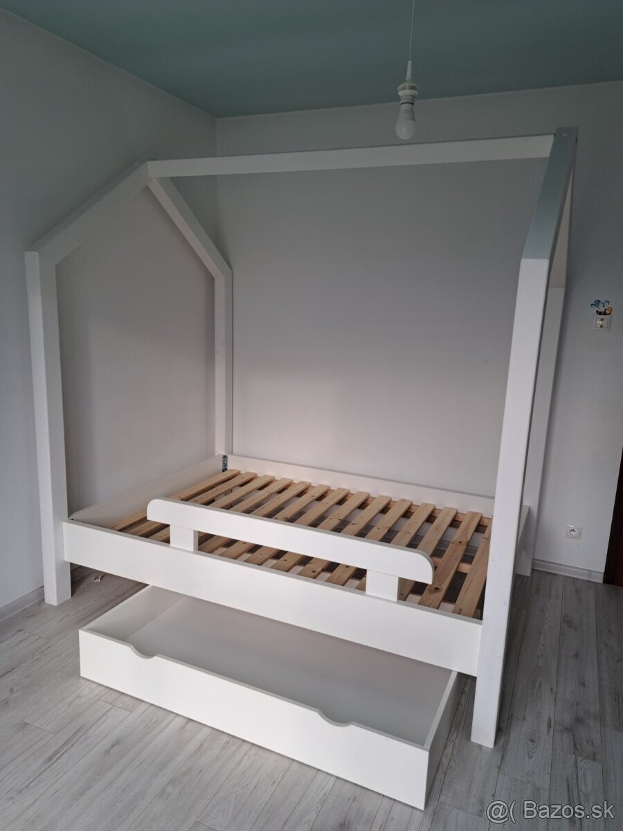posteľ DOMČEK - 2