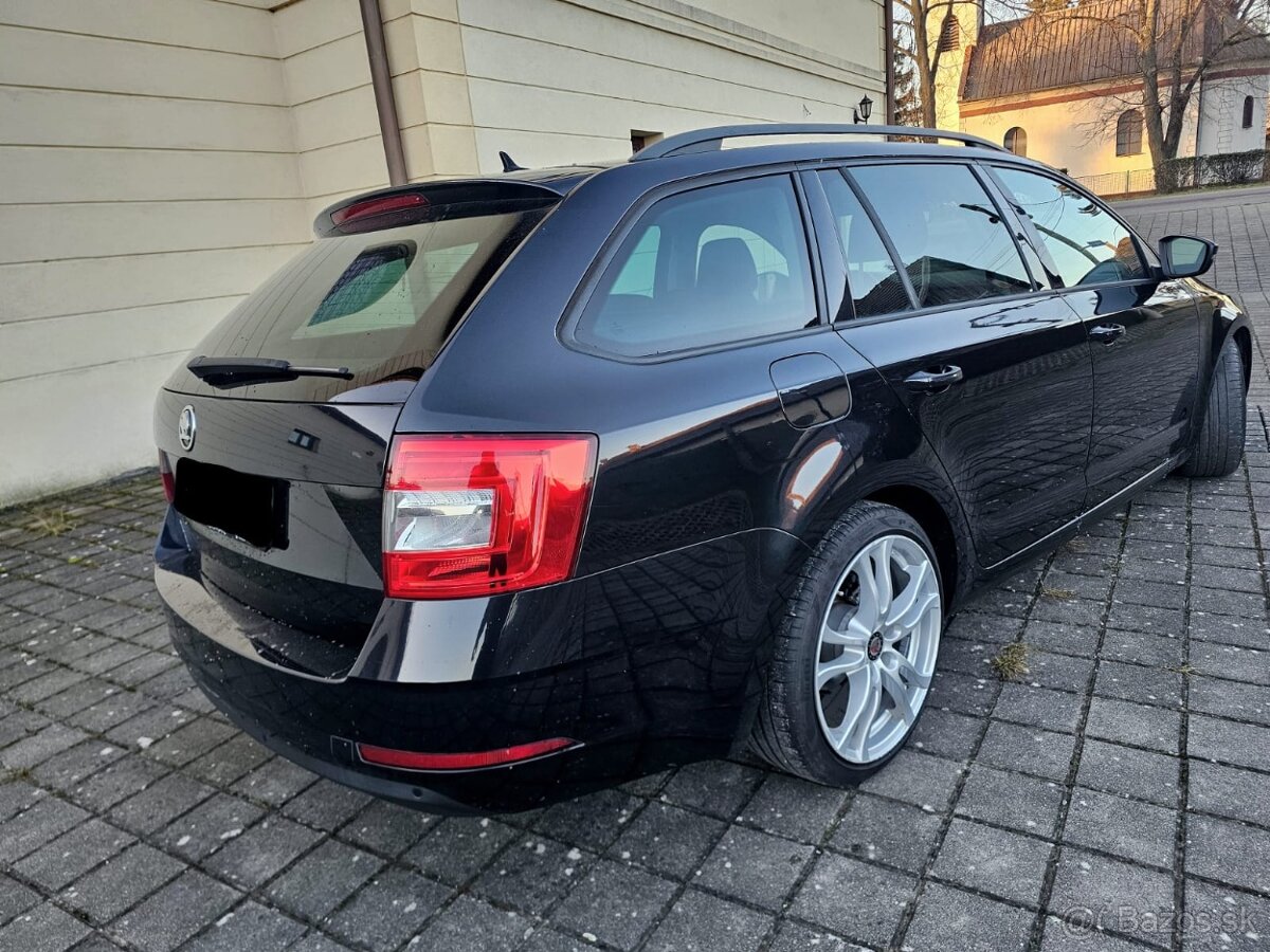 Škoda Octavia Combi 2.0 TDI DSG - 2