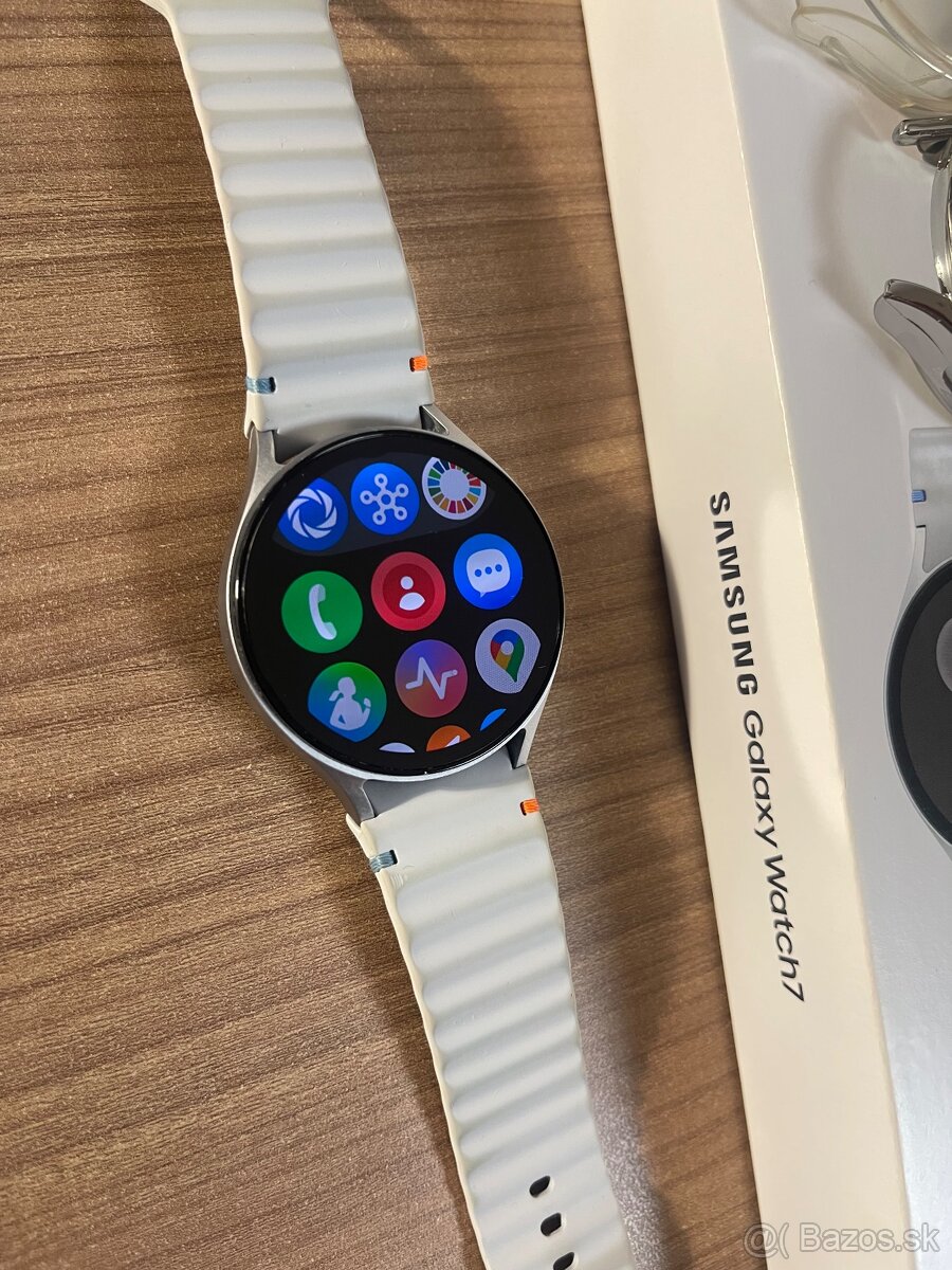 Samsung Galaxy Watch 7 (44 mm) LTE – Silver - 2