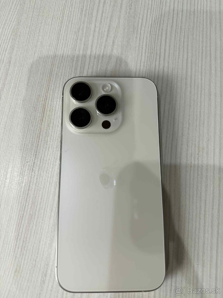 Apple Iphone 15 Pro 256GB - 2