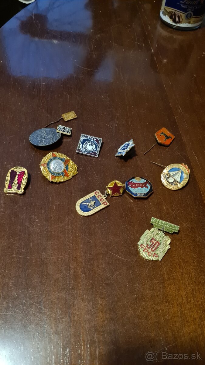 Predam odznaky mix - 2