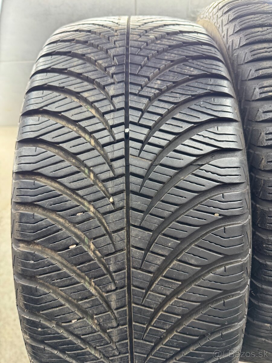 ZIMNÍ PNEU 205/50/17 - 2