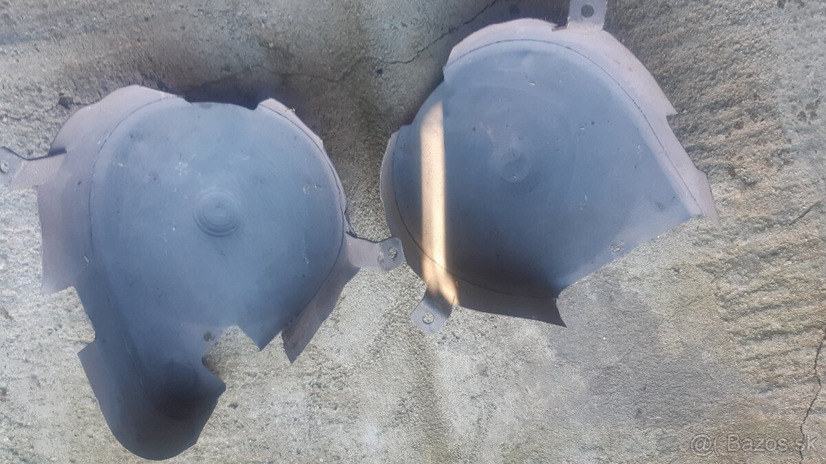 Zetor 25 kryt brzdy - 2