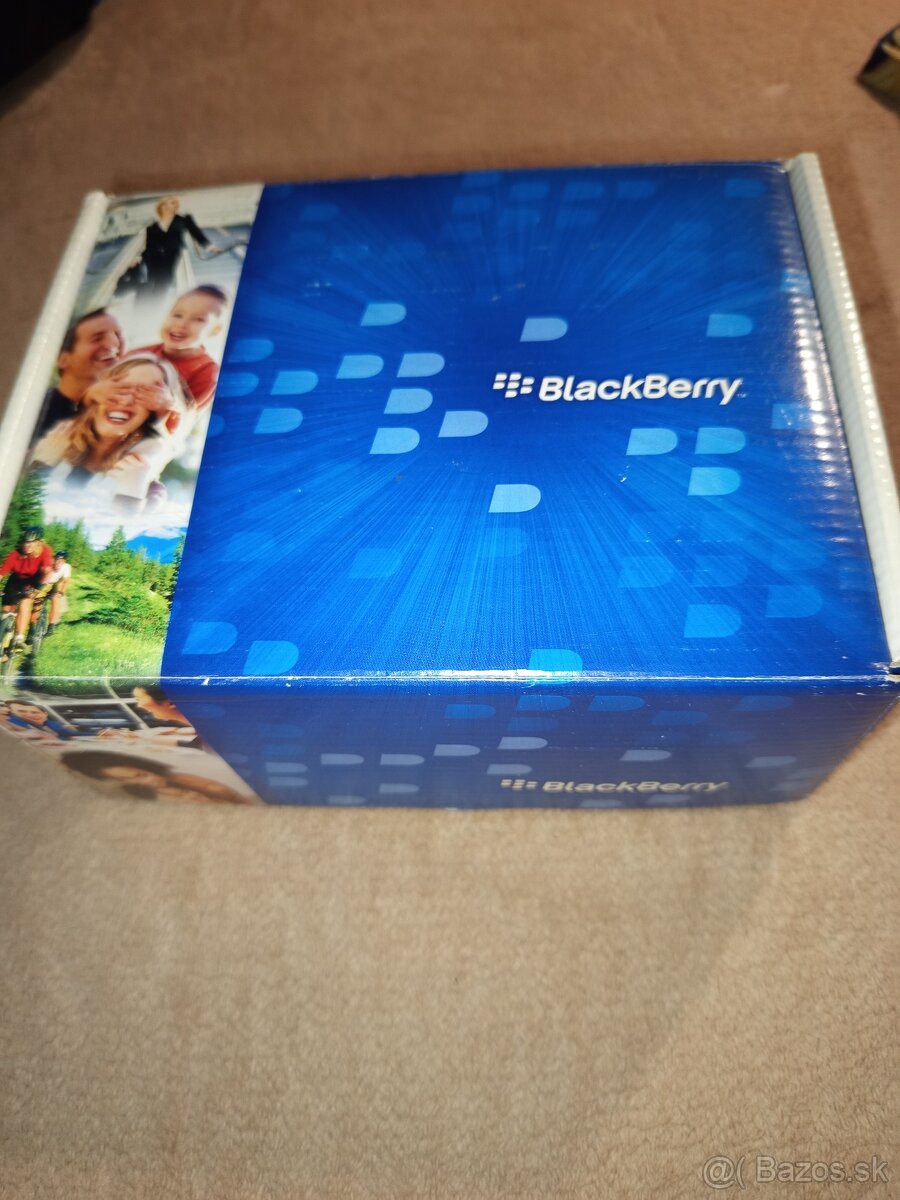 BlackBerry Curve8320 - 2