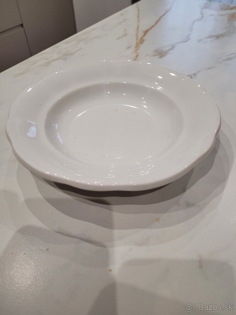 Taniere biele retro - 2