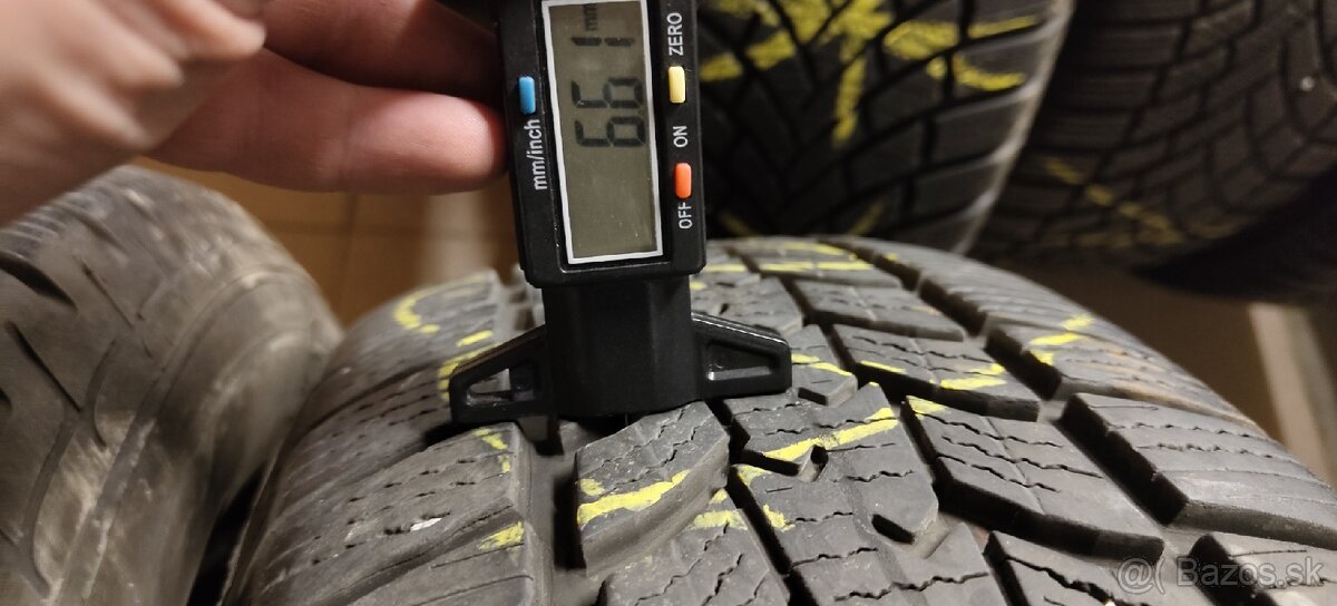 Zimné Sava Eskimo 2 225/65/17 106H - 2