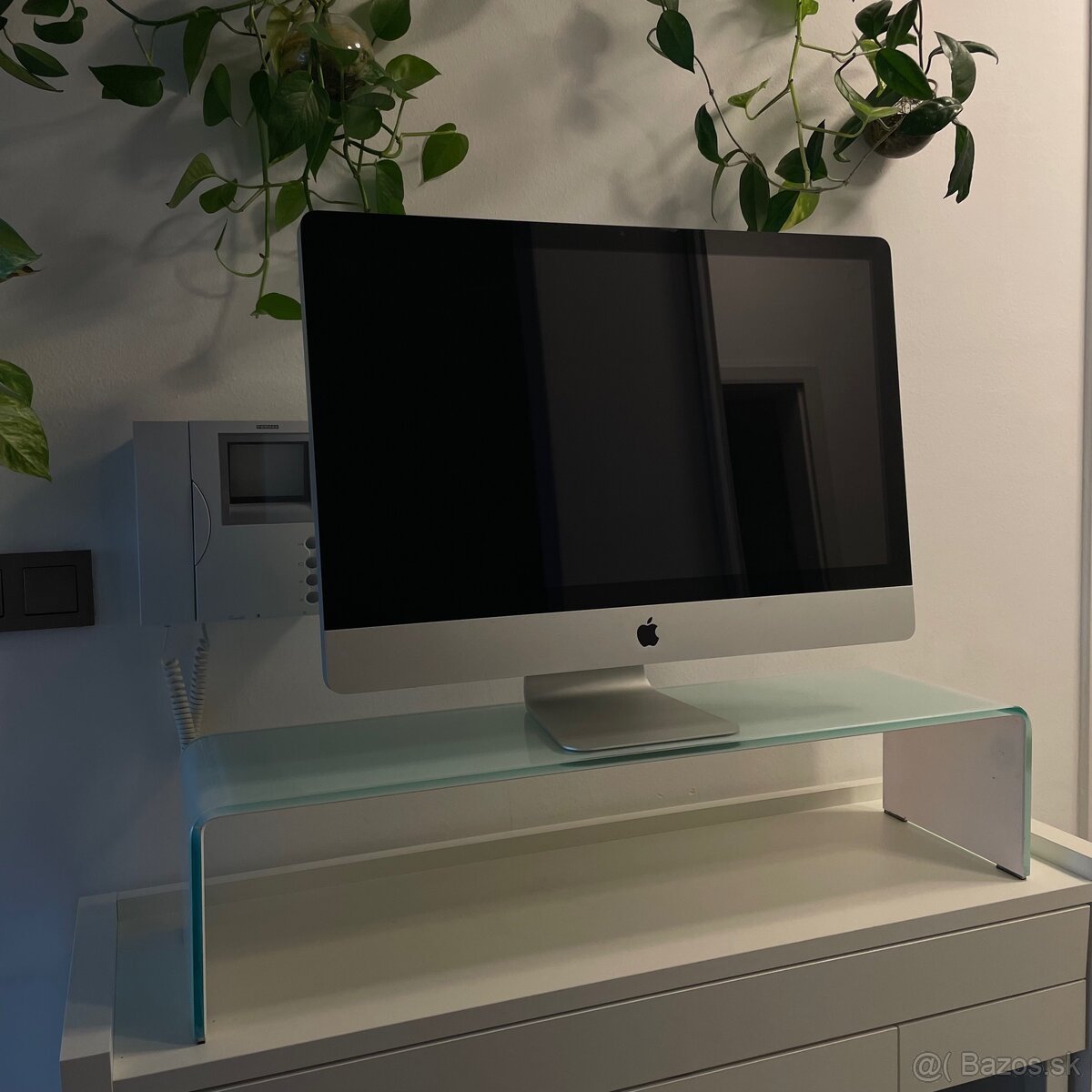 Podstavec zo skla - 2