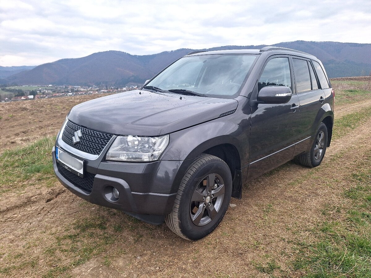 Suzuki Grand Vitara 2.4 benzín - TOP stav