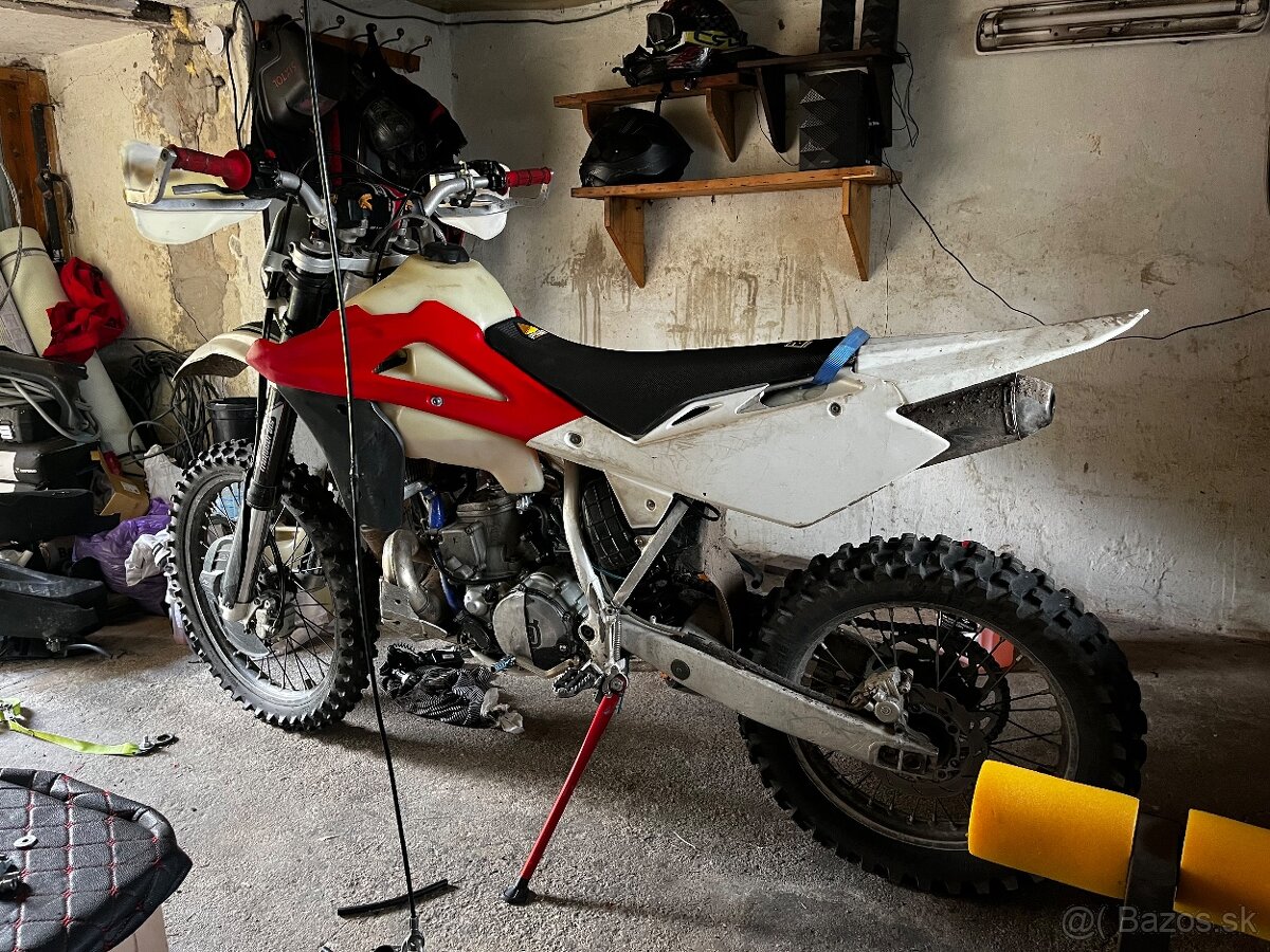 Husqvarna wr 250 2009