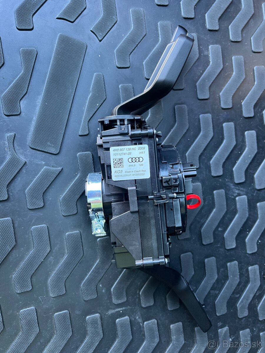 Páčky Audi A4 B9 - 2