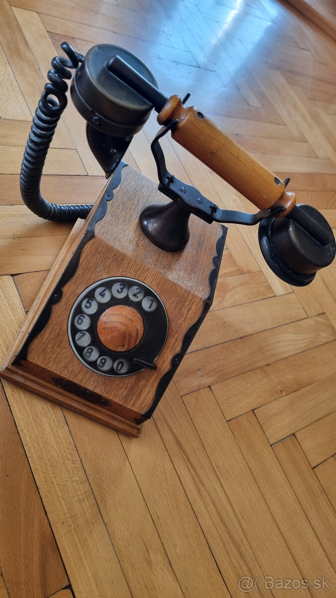 drevený retro telefón Tesla - 2
