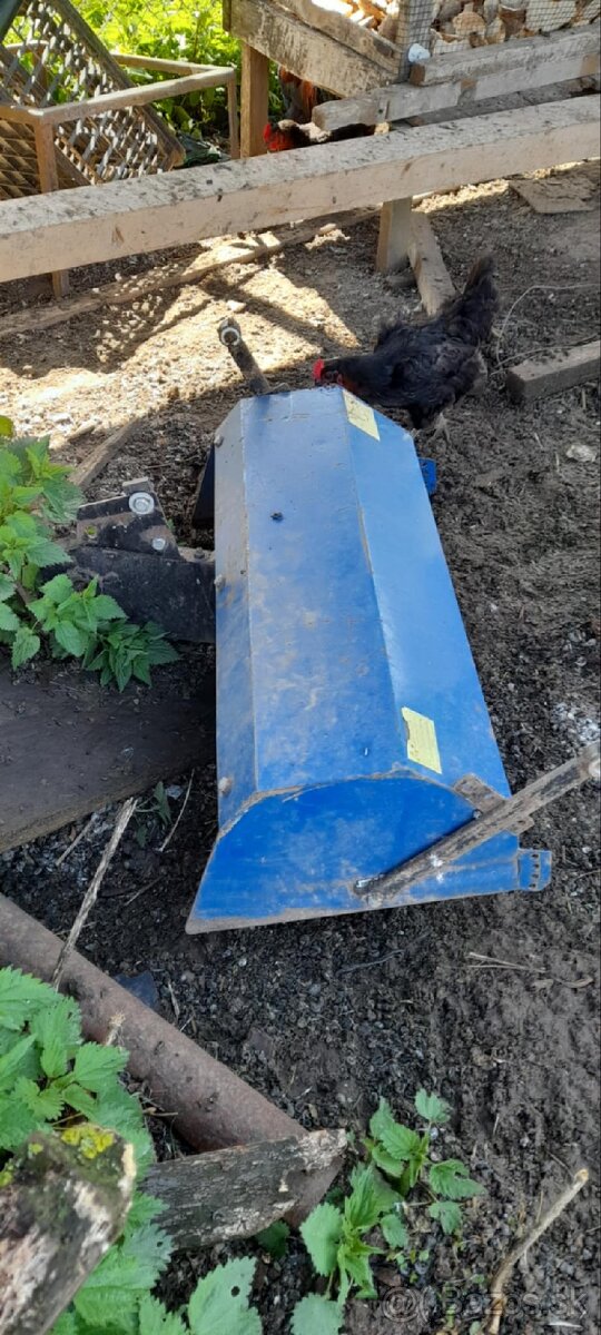 Predám kyprič pôdy RK800 na Vari - 2