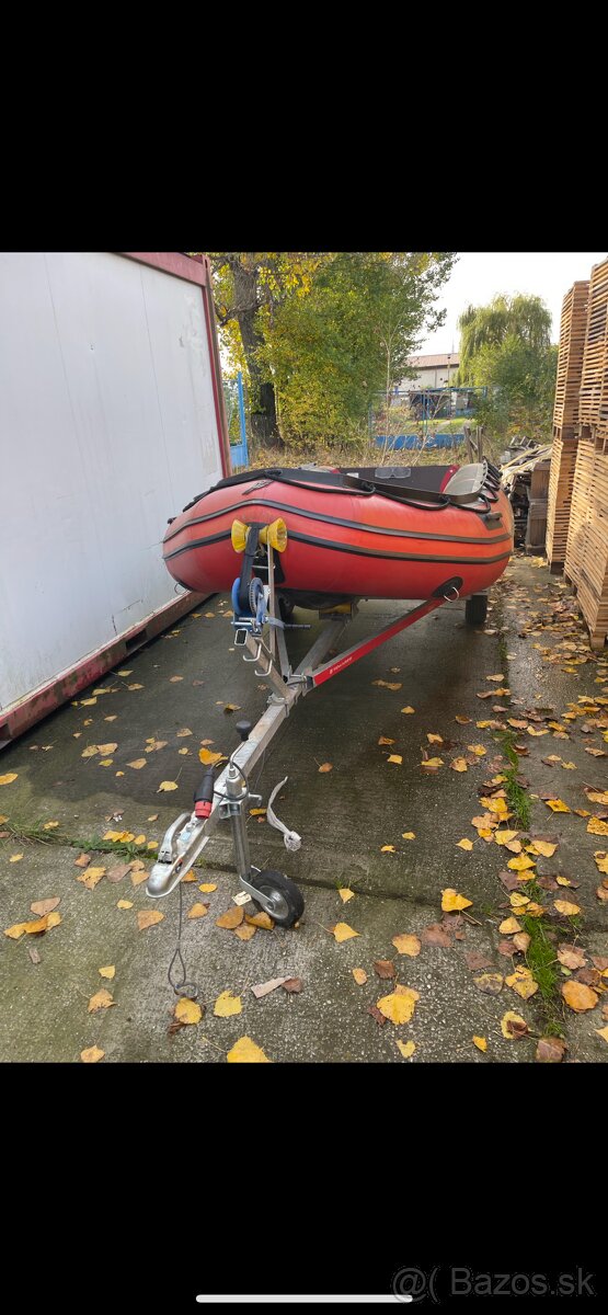 Predám nafukovací čln s prívesom - 2