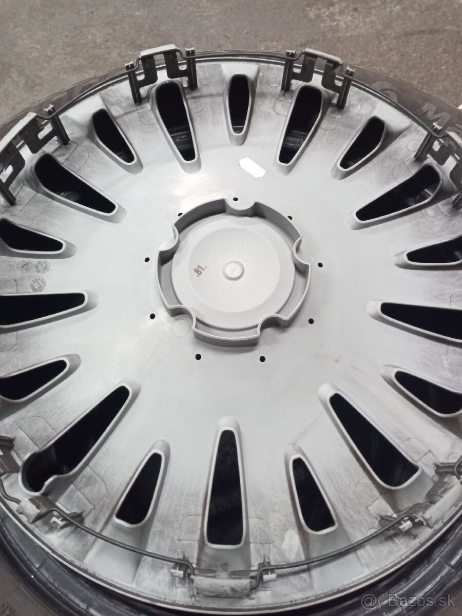 Originálne puklice Volkswagen 16" - 2