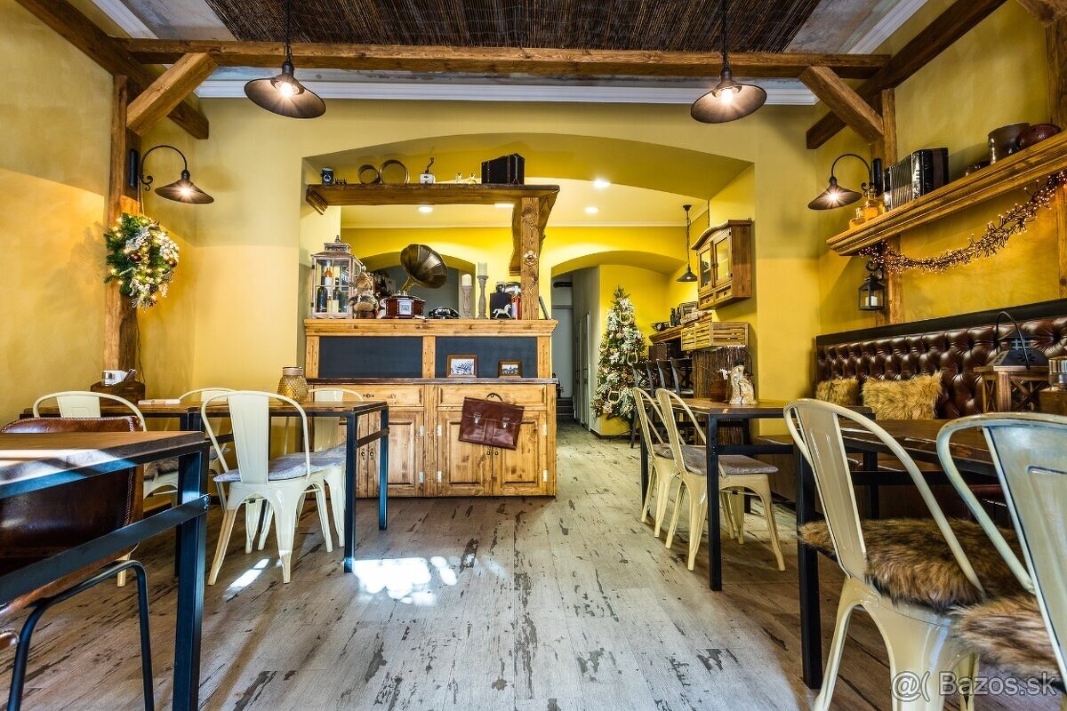 Predam kompletne vybavenie restauracie . - 2