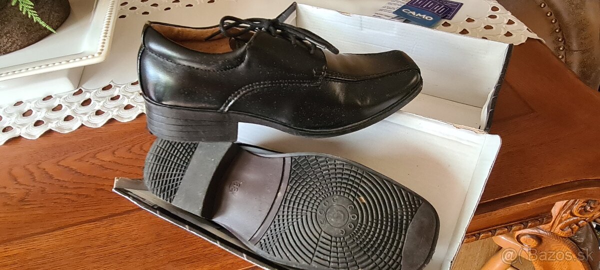 Detský oblek veľkosť 140 - 2