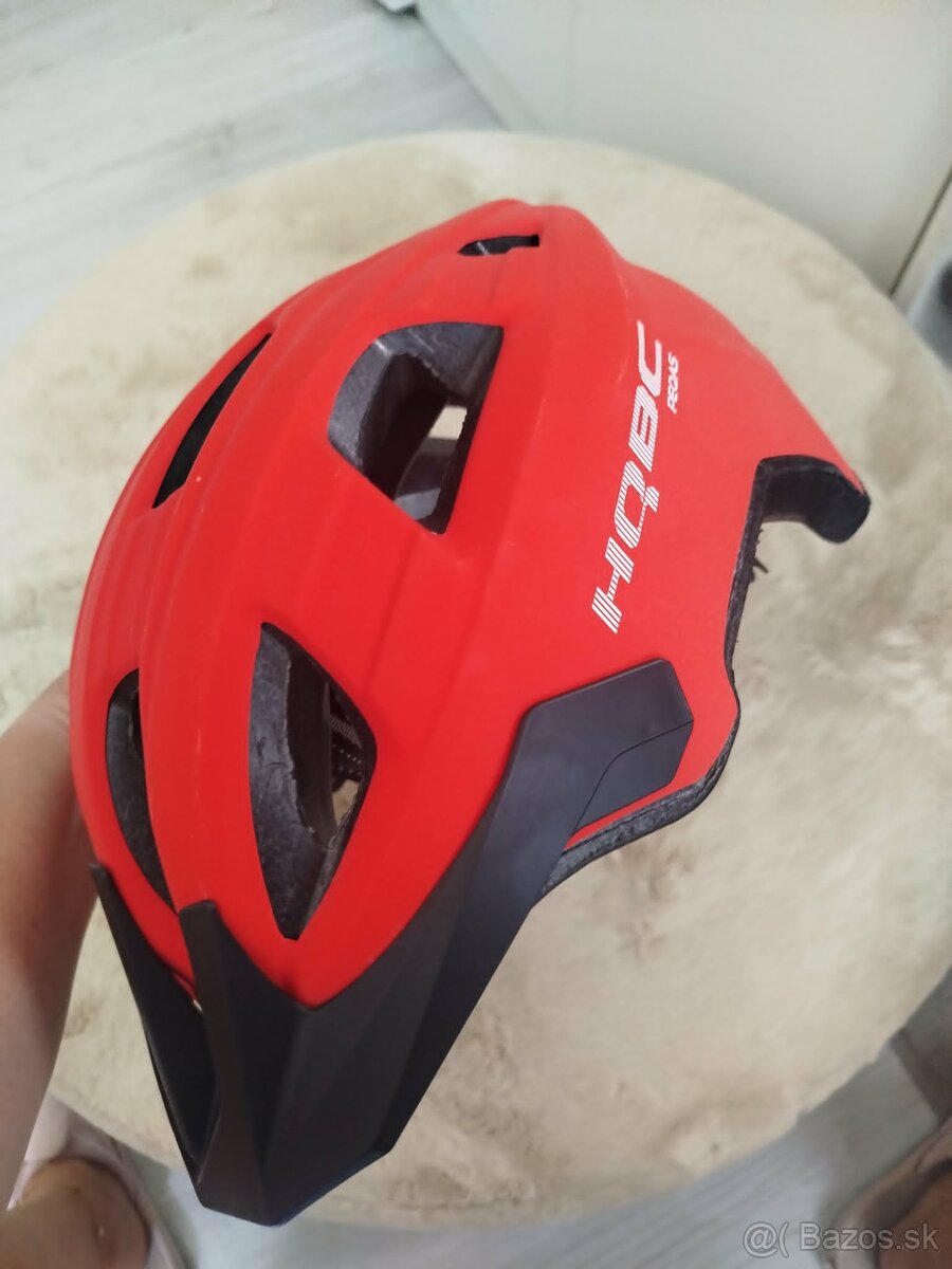 Predám dámsku cyklistickú prilbu - 2