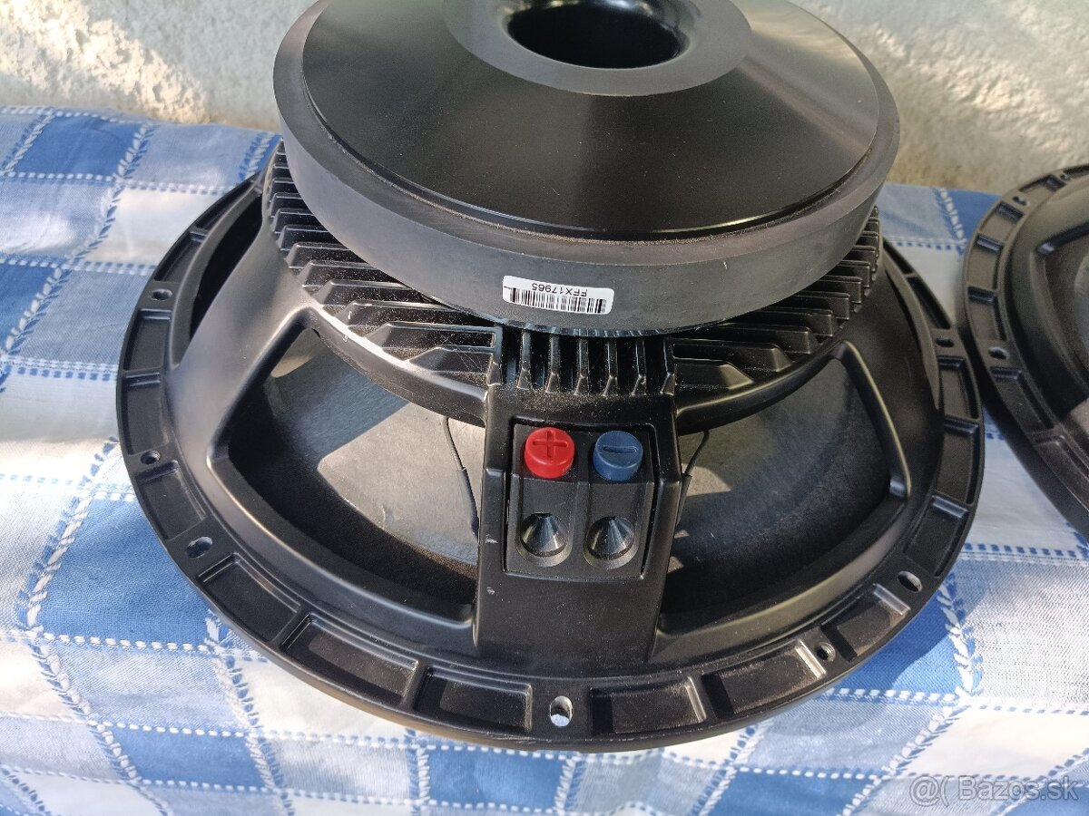 2ks extrémne 15" RCF MB15H401 - 2