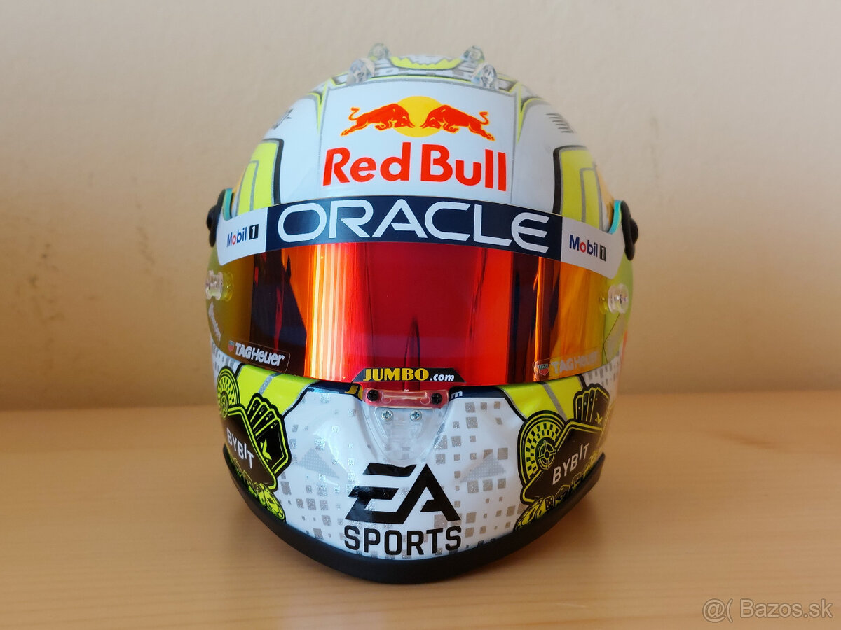 Max Verstappen 2023 Red Bull VC Las Vegas F1 prilba 1:2 - 2