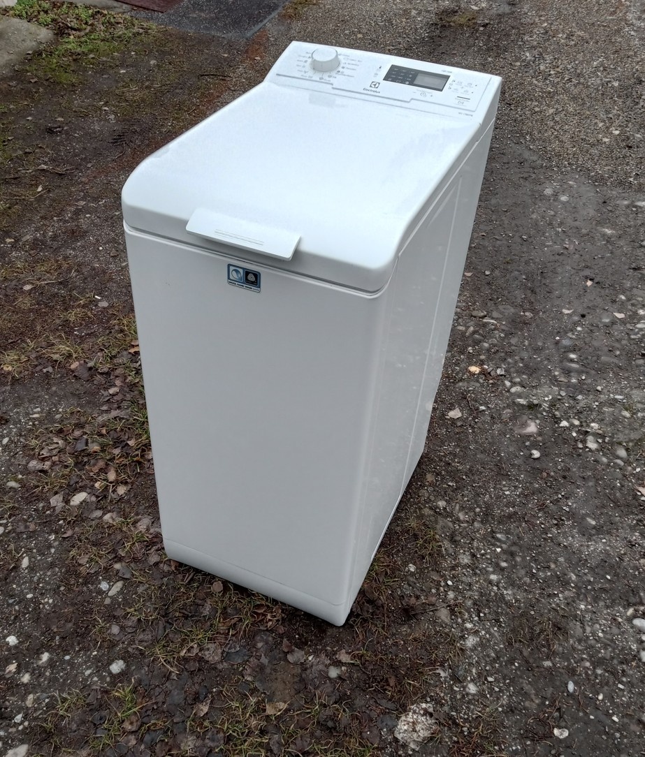 Predám 21-MESAČNÁ plnefunkčná automatická práčka ELECTROLUX - 2