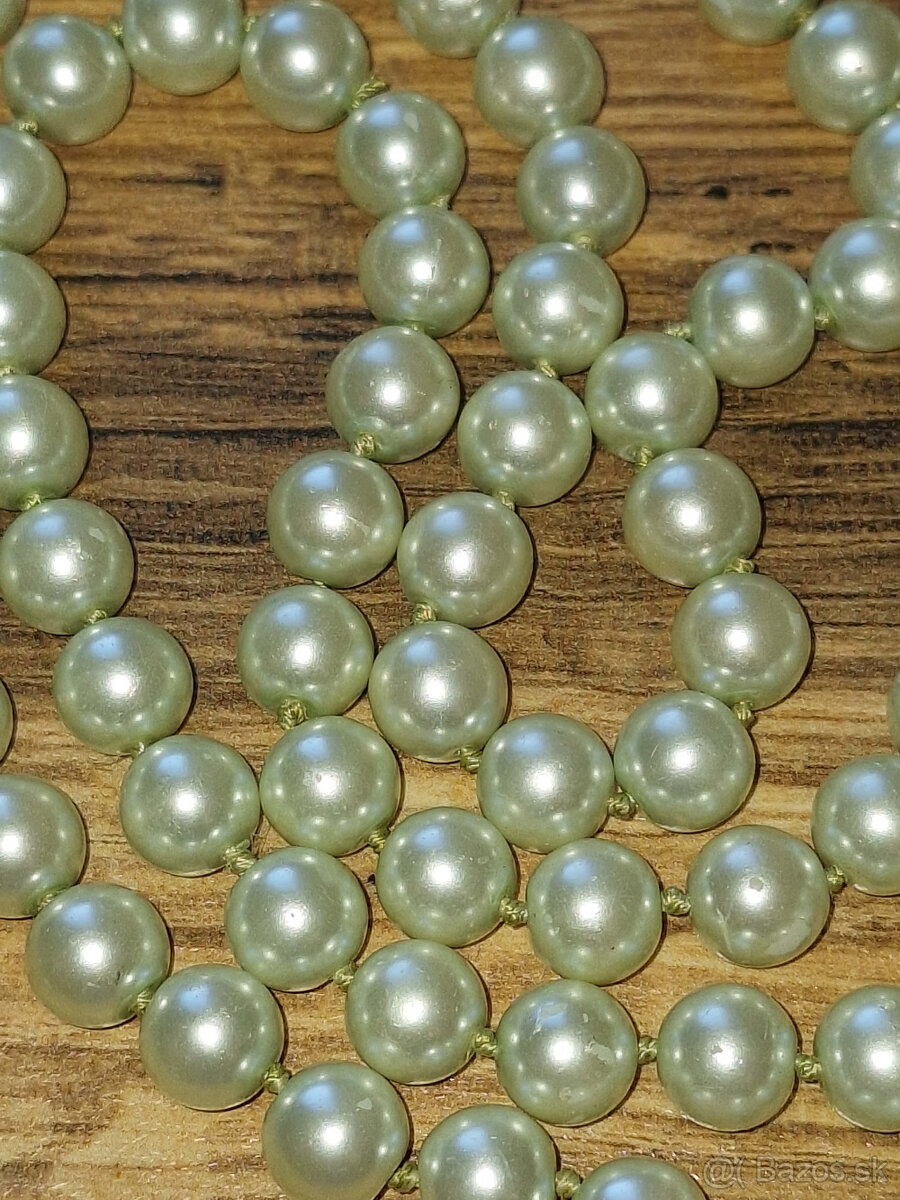 STARŠÍ NÁHRDELNÍK - 2