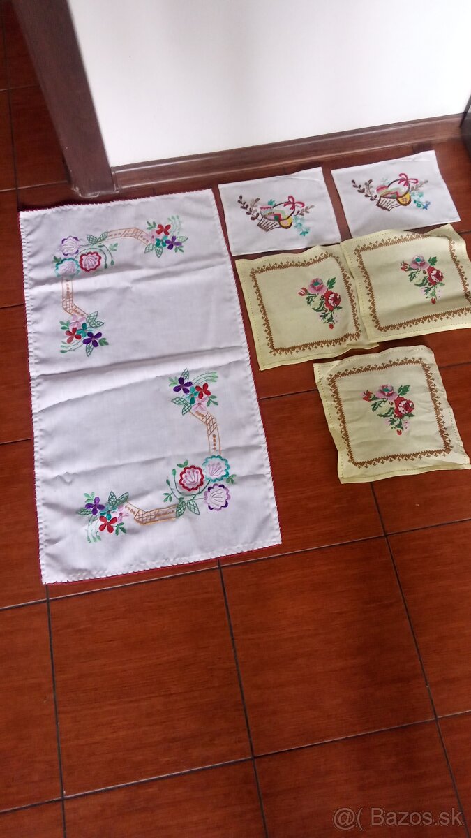 Háčkované a vyšívané dečķy - 2